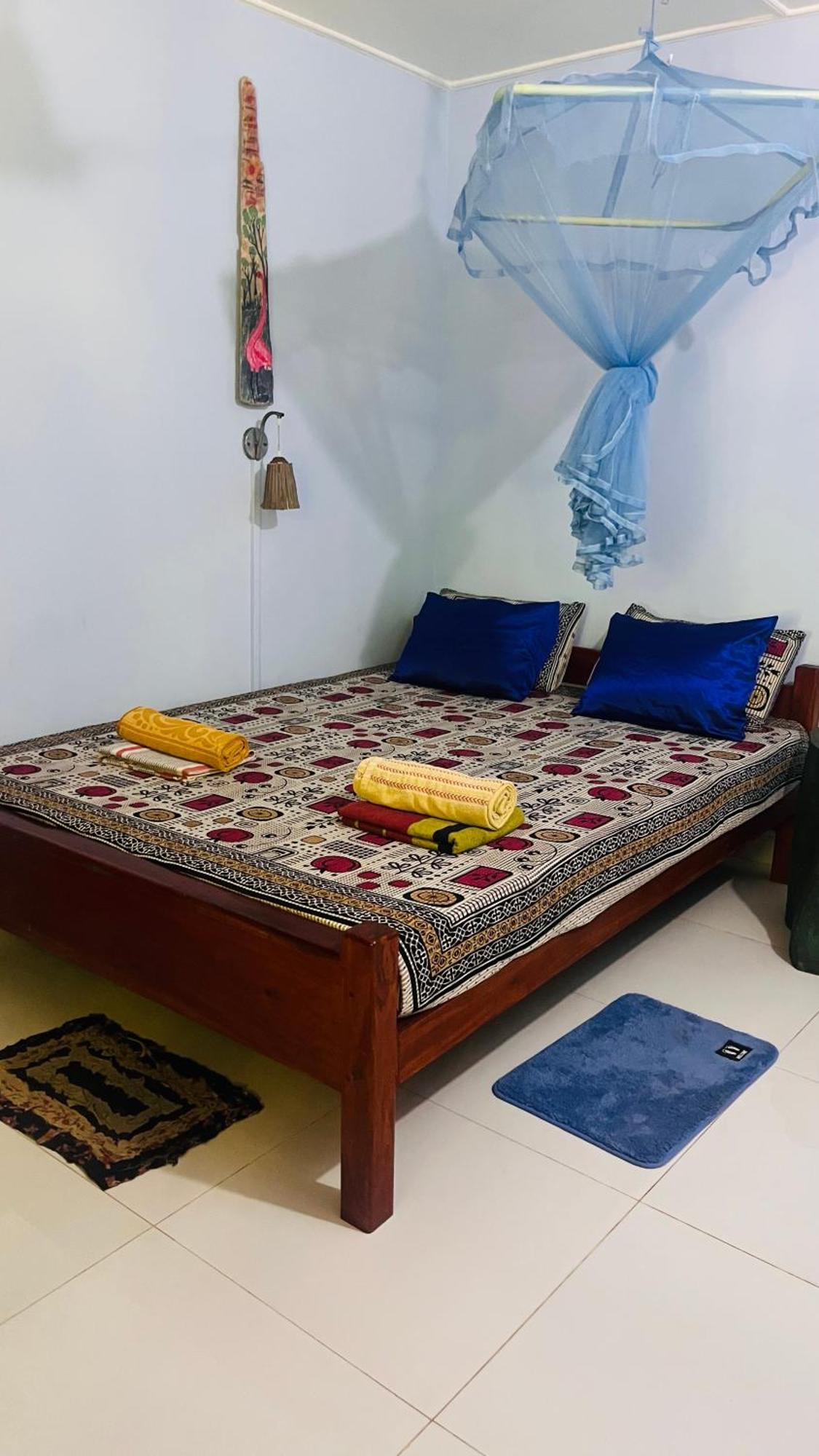 Lobster Inn Trincomalee Dış mekan fotoğraf