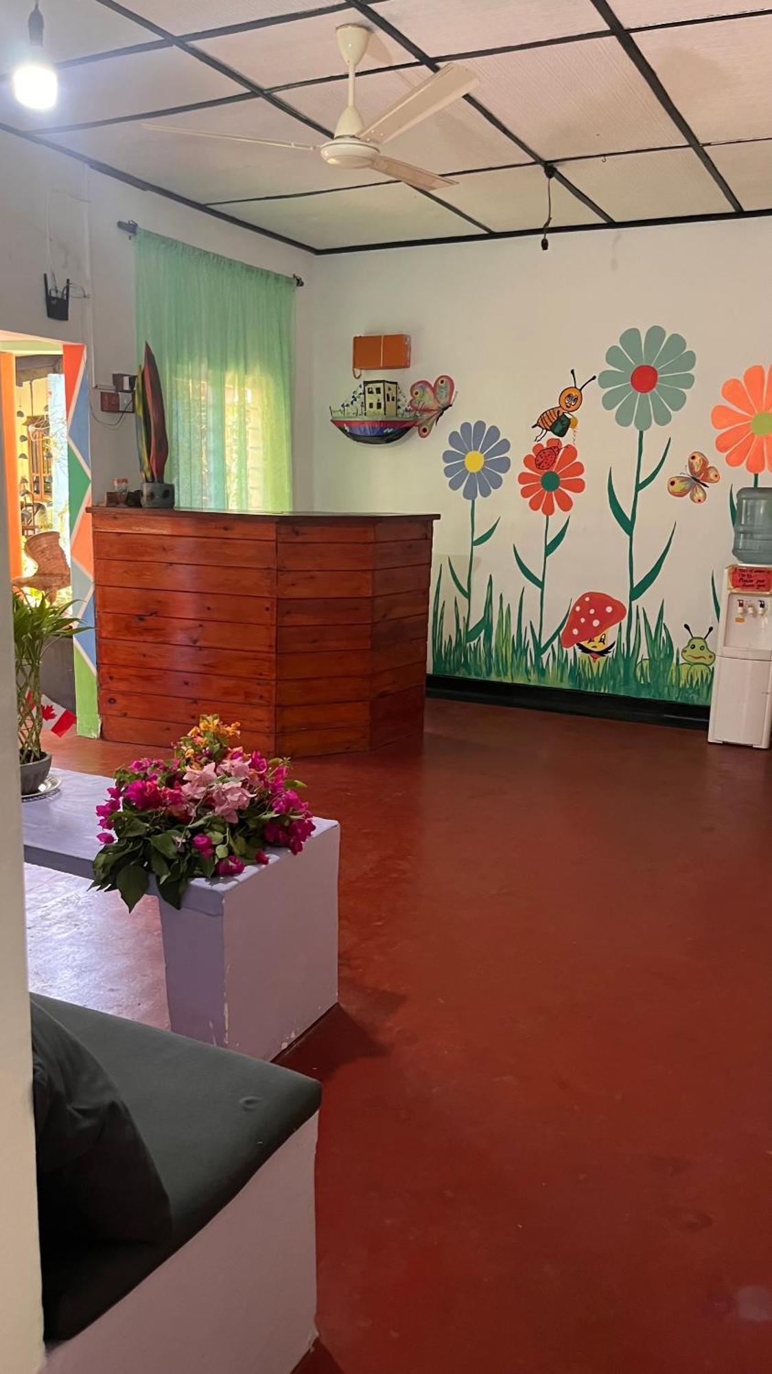 Lobster Inn Trincomalee Dış mekan fotoğraf