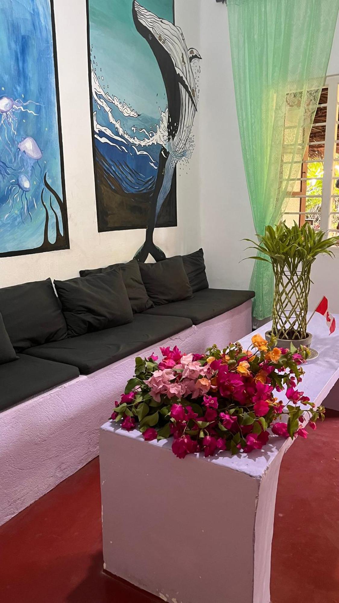 Lobster Inn Trincomalee Dış mekan fotoğraf