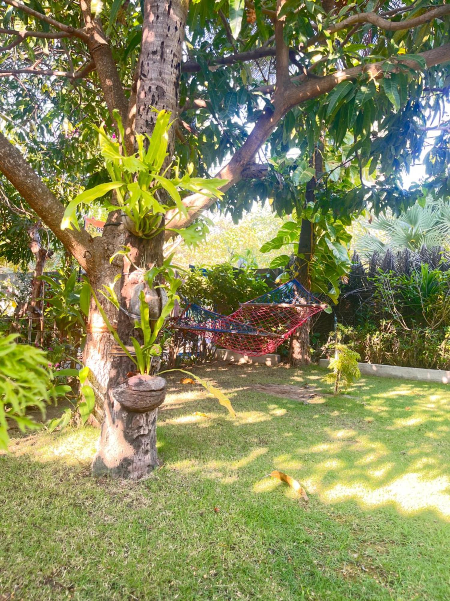 Lobster Inn Trincomalee Dış mekan fotoğraf