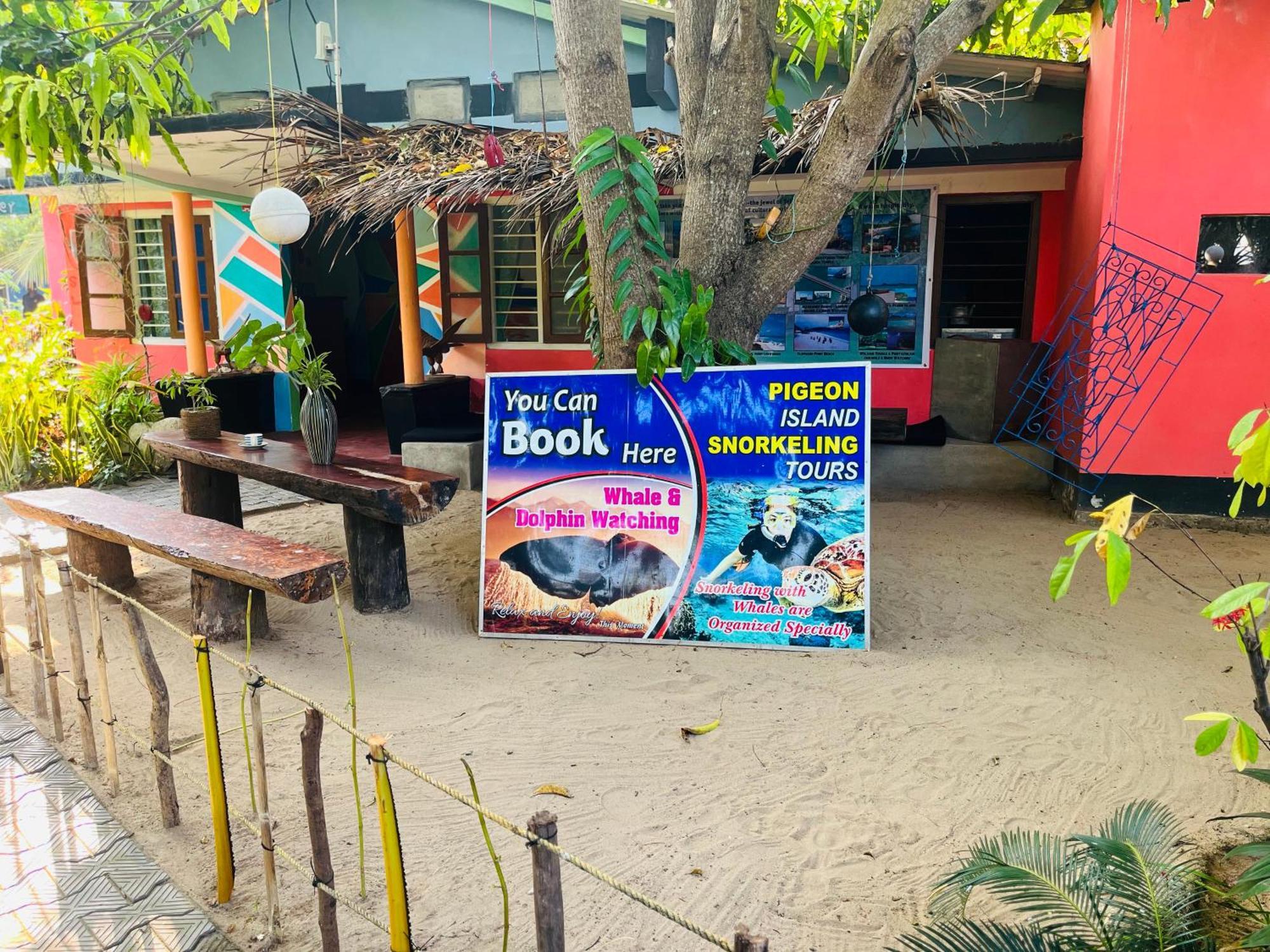 Lobster Inn Trincomalee Dış mekan fotoğraf